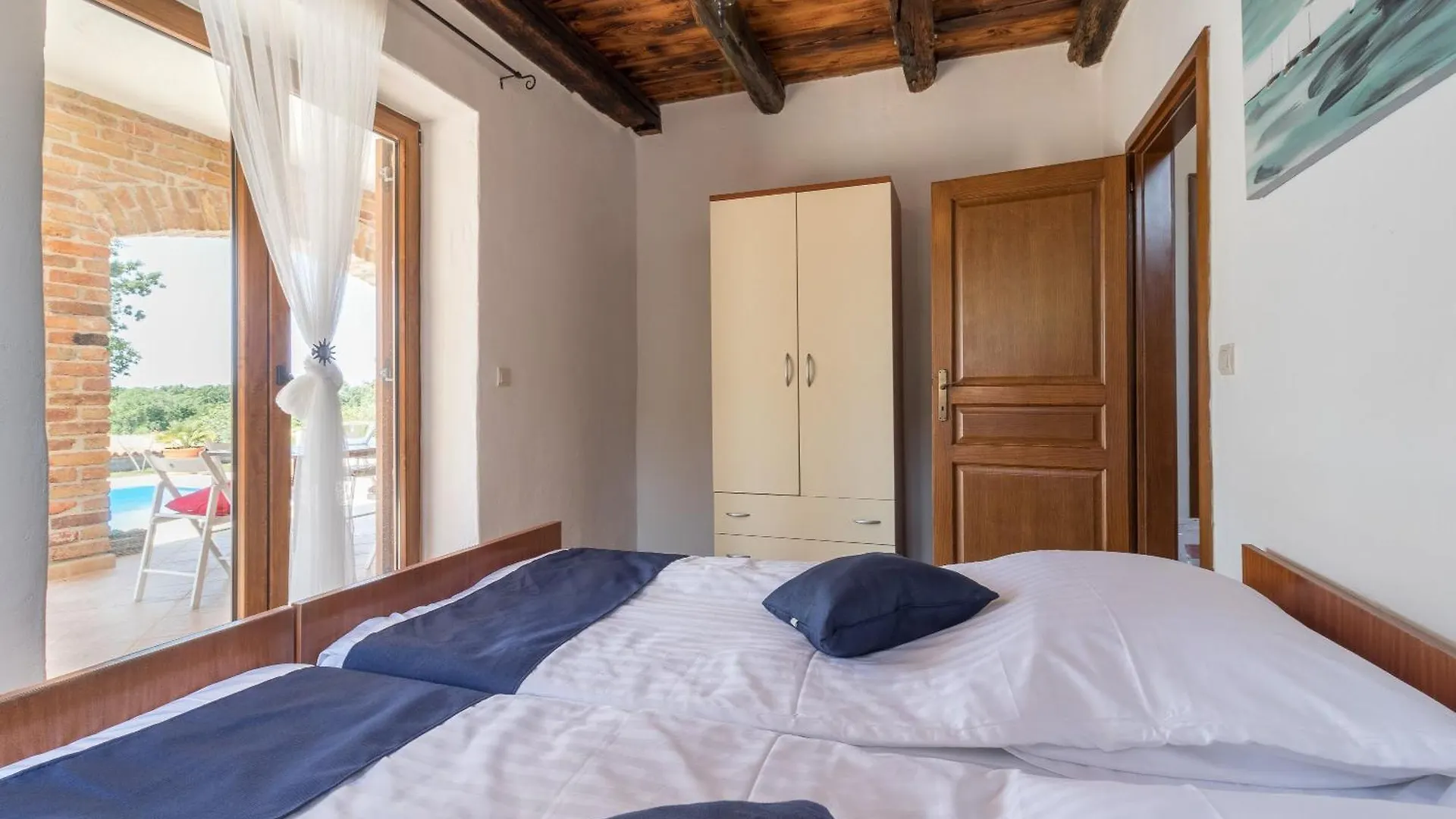 Beautiful Istrian Villa With Private Pool And Private Parking Butkovići